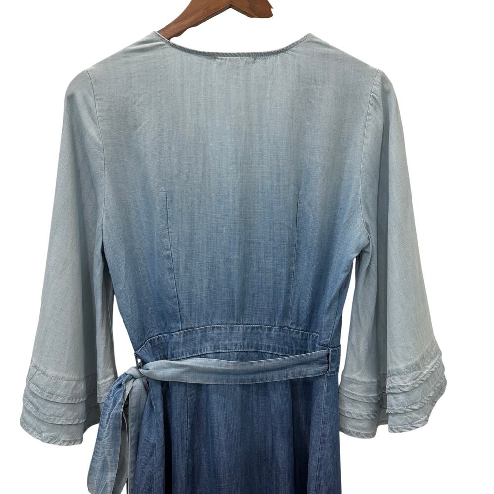 Standards & Practices Chambray Wrap Dress Women’s Size Medium Blue Bell Sleeve - Picture 10 of 15